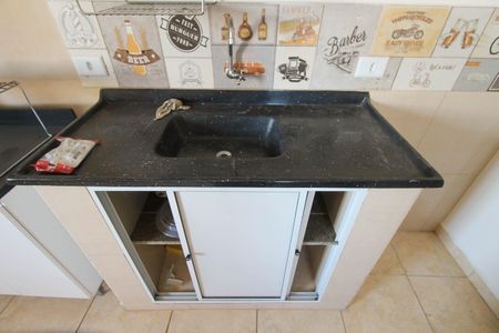Cozinha de casa para alugar com 1 quarto, 20m² em Vila Zelina, São Paulo