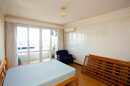 Apartamento à venda com 277m², 4 quartos e 2 vagasSuíte 1