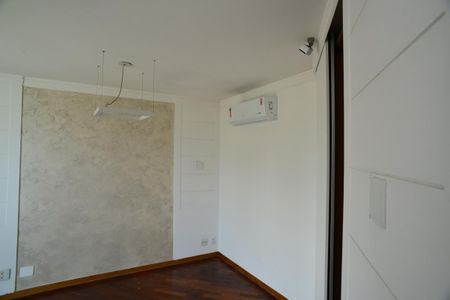 Apartamento para alugar com 182m², 5 quartos e 3 vagasSuíte
