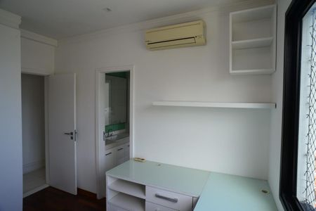 Apartamento para alugar com 182m², 5 quartos e 3 vagasQuarto 3