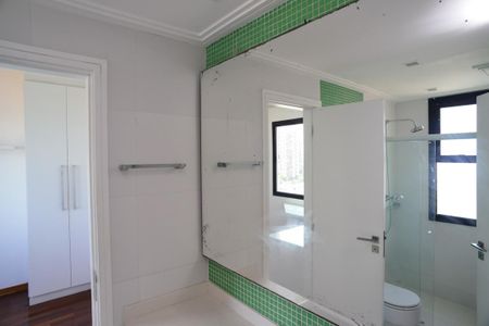 Apartamento para alugar com 182m², 5 quartos e 3 vagasBanheiro Quarto 1 e 2