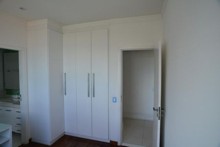 Apartamento para alugar com 182m², 5 quartos e 3 vagasQuarto 2