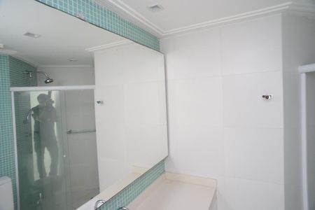 Apartamento para alugar com 182m², 5 quartos e 3 vagasBanheiro Social