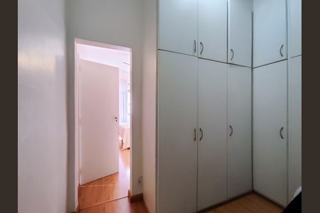 Apartamento à venda com 79m², 2 quartos e 1 vagaCloset do quarto 2