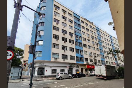 Apartamento à venda com 79m², 2 quartos e 1 vagaFachada e portaria
