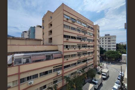 Apartamento à venda com 79m², 2 quartos e 1 vagaVista da Sala