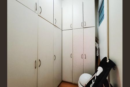 Apartamento à venda com 79m², 2 quartos e 1 vagaCloset do quarto 2