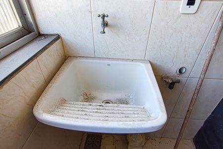 Apartamento para alugar com 57m², 2 quartos e 1 vagaCozinha e Área de Serviço