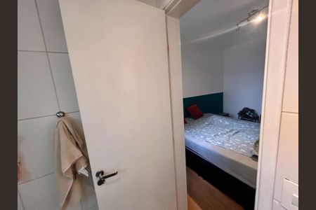 Apartamento à venda com 61m², 2 quartos e 1 vaga Apartamento à venda com 61m², 2 quartos e 1 vagaBanheiro da Suíte 2