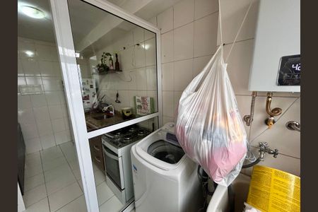 Apartamento à venda com 61m², 2 quartos e 1 vaga Apartamento à venda com 61m², 2 quartos e 1 vagaÁrea de Serviço