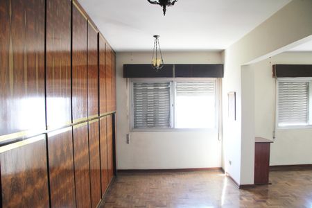 Apartamento à venda com 240m², 5 quartos e 2 vagasSuíte 5