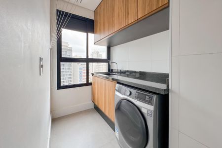 Apartamento à venda com 72m², 1 quarto e 1 vaga Apartamento à venda com 72m², 1 quarto e 1 vagaÁrea de Serviço