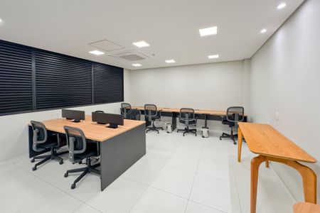 Apartamento à venda com 72m², 1 quarto e 1 vaga Apartamento à venda com 72m², 1 quarto e 1 vagaCoworking