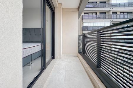 Apartamento à venda com 72m², 1 quarto e 1 vaga Apartamento à venda com 72m², 1 quarto e 1 vagaVaranda da Suíte