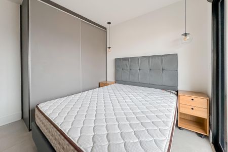 Apartamento à venda com 72m², 1 quarto e 1 vaga Apartamento à venda com 72m², 1 quarto e 1 vagaSuíte