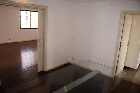 Apartamento para alugar com 344m², 4 quartos e 5 vagasCopa