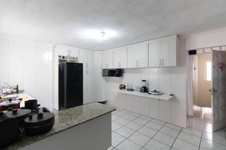 Casa à venda com 130m², 2 quartos e 3 vagas Casa à venda com 130m², 2 quartos e 3 vagasCozinha