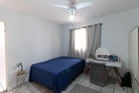 Casa à venda com 130m², 2 quartos e 3 vagas Casa à venda com 130m², 2 quartos e 3 vagasQuarto 2