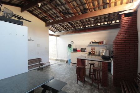 Casa à venda com 210m², 3 quartos e 2 vagasÁrea Gourmet