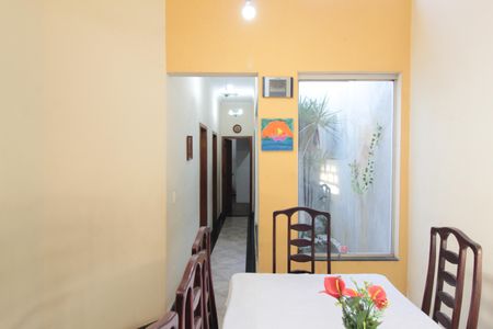 Casa à venda com 210m², 3 quartos e 2 vagasCopa