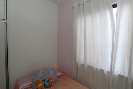 Casa à venda com 210m², 3 quartos e 2 vagasQuarto 2