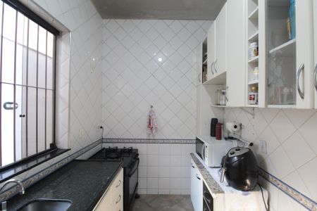 Casa à venda com 210m², 3 quartos e 2 vagasCozinha