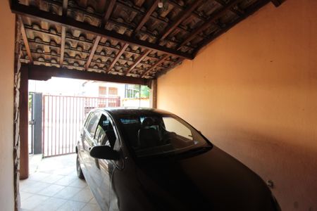 Casa à venda com 210m², 3 quartos e 2 vagasGaragem