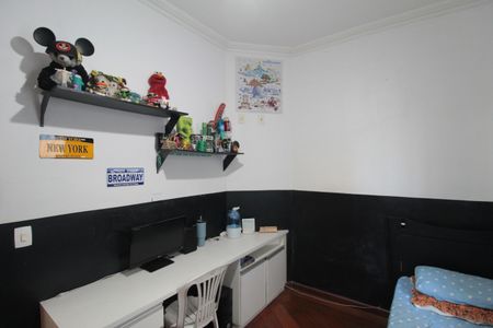 Casa à venda com 210m², 3 quartos e 2 vagasQuarto 1