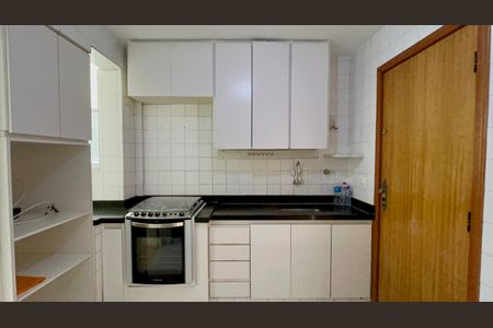 Apartamento para alugar com 96m², 3 quartos e 1 vaga Apartamento para alugar com 96m², 3 quartos e 1 vagaCozinha