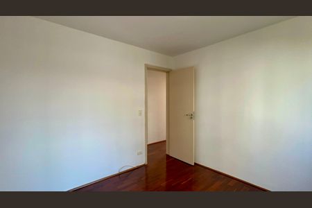 Apartamento para alugar com 96m², 3 quartos e 1 vaga Apartamento para alugar com 96m², 3 quartos e 1 vagaQuarto 1