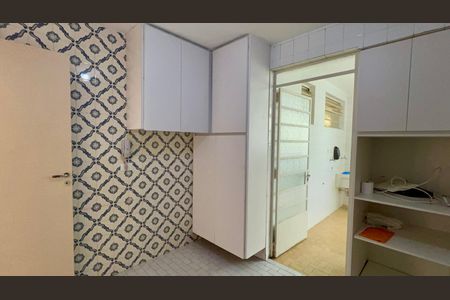 Apartamento para alugar com 96m², 3 quartos e 1 vaga Apartamento para alugar com 96m², 3 quartos e 1 vagaCozinha