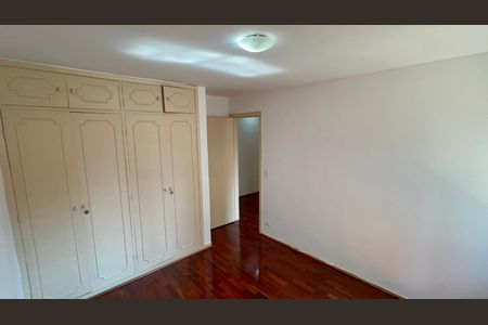Apartamento para alugar com 96m², 3 quartos e 1 vaga Apartamento para alugar com 96m², 3 quartos e 1 vagaQuarto 2