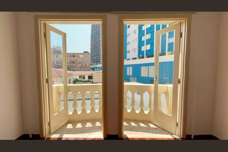 Apartamento para alugar com 96m², 3 quartos e 1 vaga Apartamento para alugar com 96m², 3 quartos e 1 vagaSacada