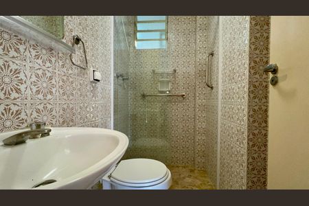 Apartamento para alugar com 96m², 3 quartos e 1 vaga Apartamento para alugar com 96m², 3 quartos e 1 vagaBanheiro 1
