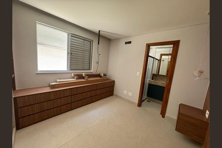 Suíte de apartamento à venda com 2 quartos, 152m² em Santo Agostinho, Belo Horizonte