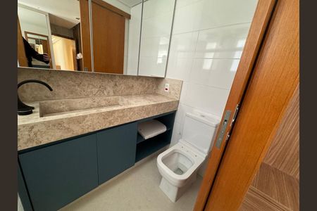Banho Suíte de apartamento à venda com 2 quartos, 152m² em Santo Agostinho, Belo Horizonte