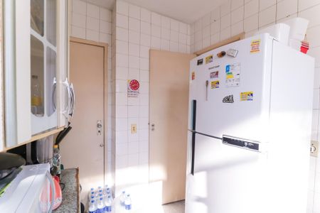 Apartamento à venda com 60m², 2 quartos e 1 vaga Apartamento à venda com 60m², 2 quartos e 1 vagaCozinha