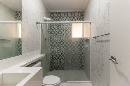 Apartamento à venda com 108m², 2 quartos e sem vaga Apartamento à venda com 108m², 2 quartos e sem vagaBanheiro