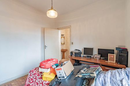 Casa à venda com 226m², 3 quartos e NaN vagasSuíte