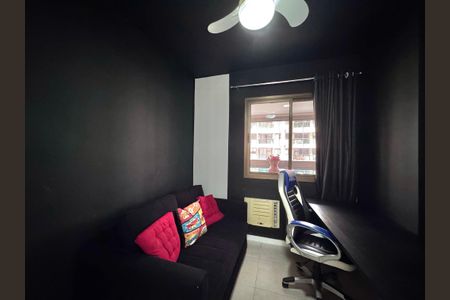 Quarto de apartamento para alugar com 2 quartos, 67m² em Recreio dos Bandeirantes, Rio de Janeiro