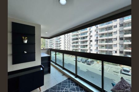 Varanda de apartamento para alugar com 2 quartos, 67m² em Recreio dos Bandeirantes, Rio de Janeiro