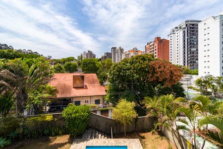 Casa à venda com 611m², 1 quarto e 6 vagas Casa à venda com 611m², 1 quarto e 6 vagasVista do Varanda da Suíte
