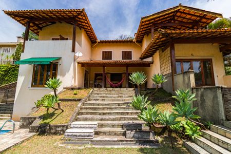 Casa à venda com 611m², 1 quarto e 6 vagas Casa à venda com 611m², 1 quarto e 6 vagasÁrea comum