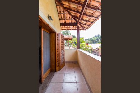 Casa à venda com 611m², 1 quarto e 6 vagas Casa à venda com 611m², 1 quarto e 6 vagasVaranda da Suíte