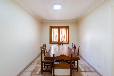 Casa à venda com 611m², 1 quarto e 6 vagas Casa à venda com 611m², 1 quarto e 6 vagasCopa