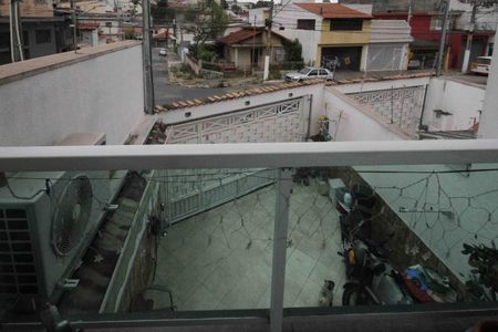 Casa à venda com 80m², 2 quartos e 2 vagas Casa à venda com 80m², 2 quartos e 2 vagasVaranda Suíte 2