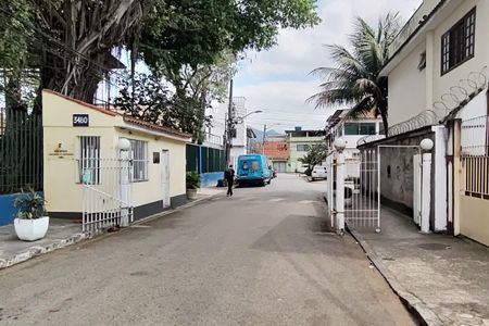 Casa de condomínio para alugar com 38m², 1 quarto e sem vaga Casa de condomínio para alugar com 38m², 1 quarto e sem vagaFachada