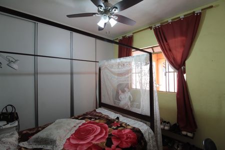 Casa à venda com 233m², 2 quartos e 2 vagasSuite