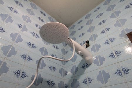 Casa à venda com 233m², 2 quartos e 2 vagasBanheiro da Suite