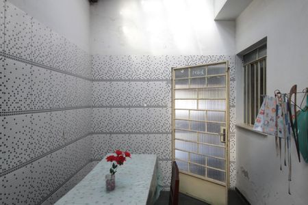 Casa à venda com 233m², 2 quartos e 2 vagasAteliê